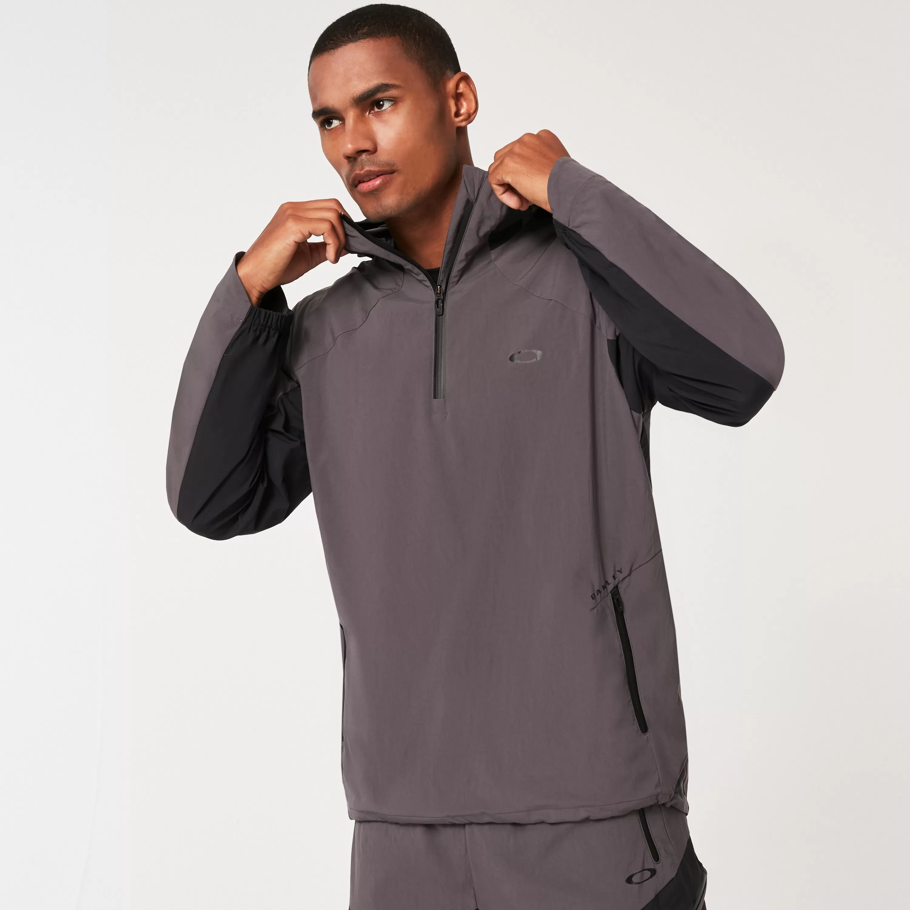 Mens Oakley Latitude Anorak