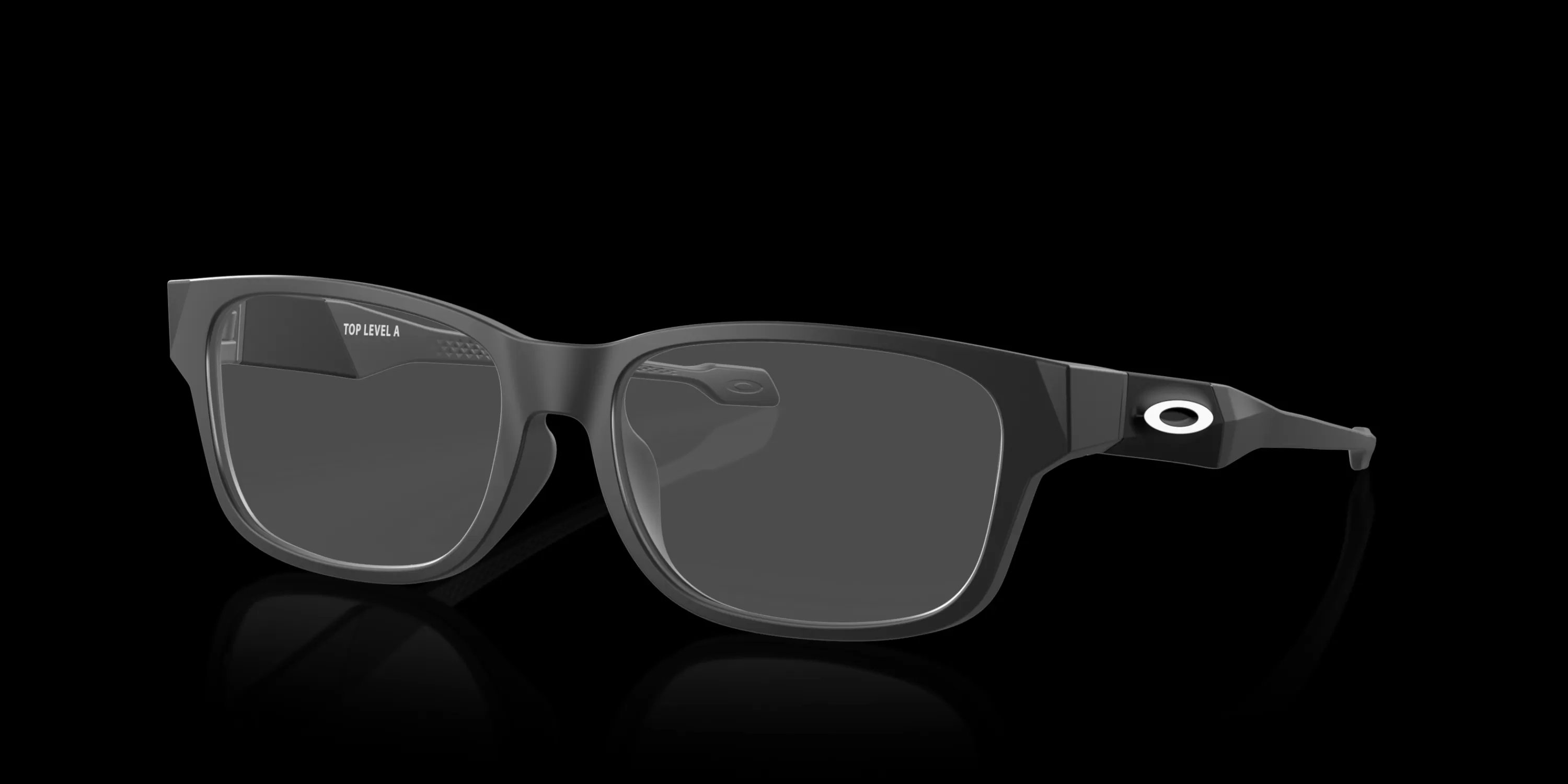 Youth Oakley Top Level (Youth - Low Bridge Fit)